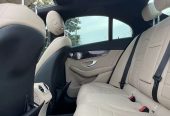 Mercedes-Benz C400 – 2015